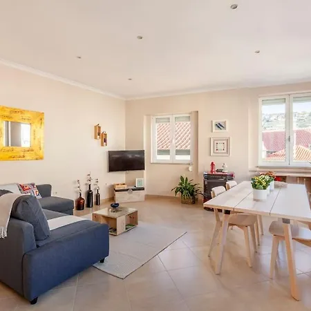 Charming 120m² In Historic Center *