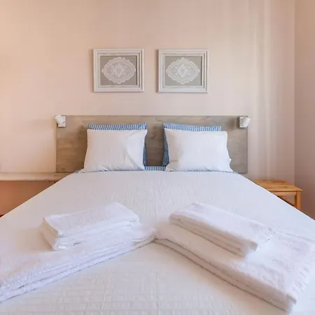 Charming 120m² In Historic Center Apartment *