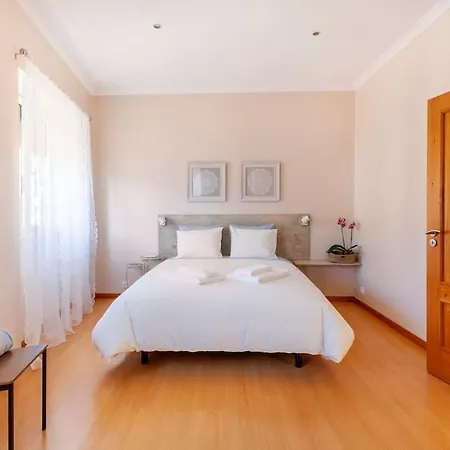 Charming 120m² In Historic Center *